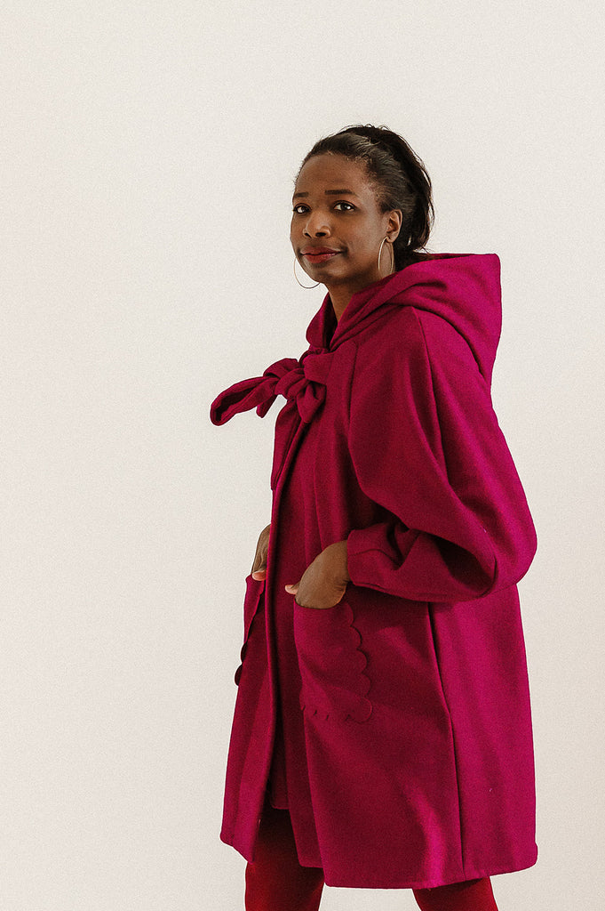 Scallop Wallis - Pleated Coat with Hood and Bow