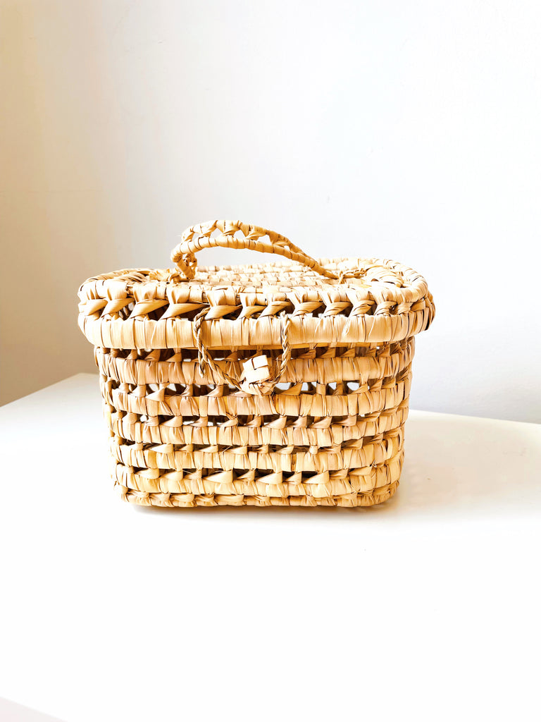 Moroccan Mini Picnic box with crochet charm