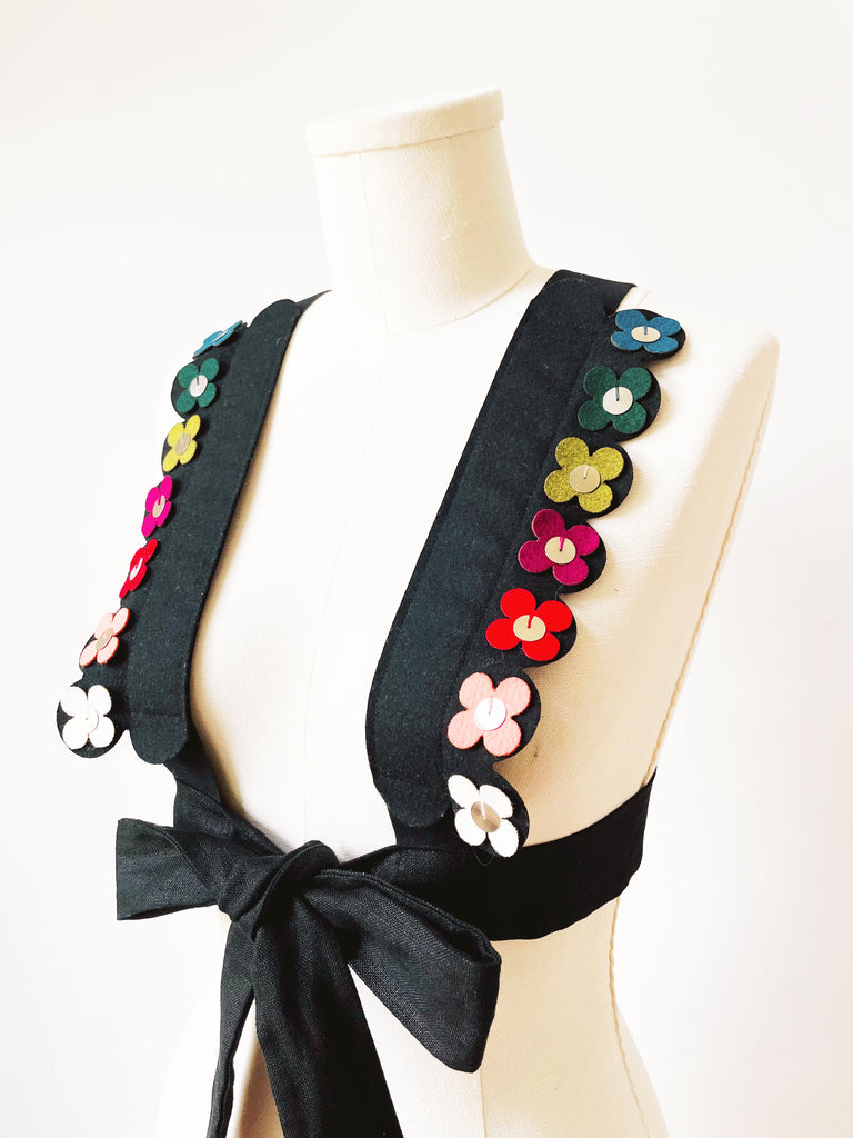 The Soft Scallop Harness - Flower Version