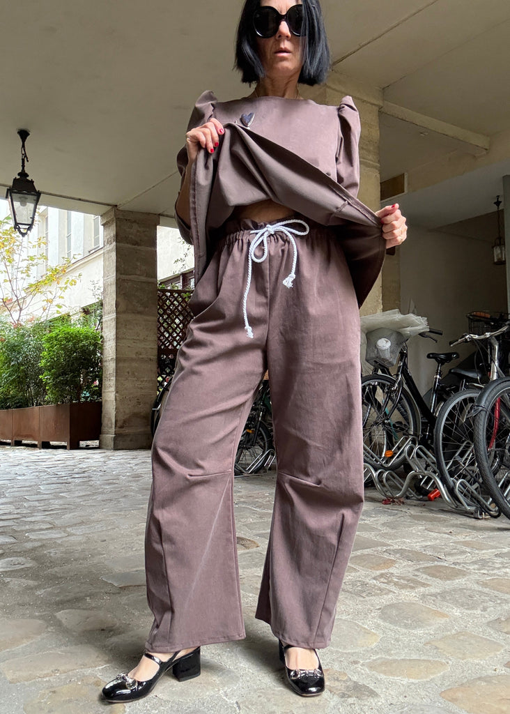 Emmanuelle Barrel Pants - Lyocell Cotton Twill Stretch - Mousse Chocolat