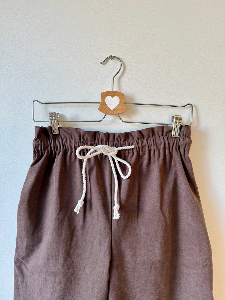 Emmanuelle Barrel Pants - Lyocell Cotton Twill Stretch - Mousse Chocolat