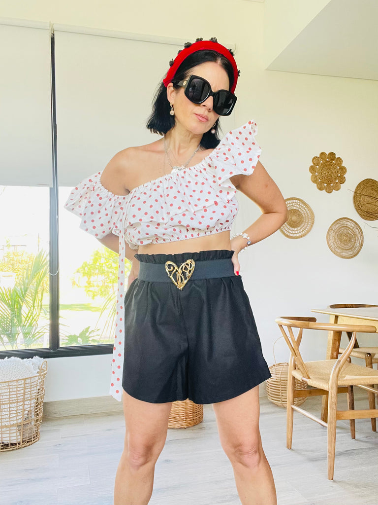 Daisy Bell Shorts in Black linen/cotton blend