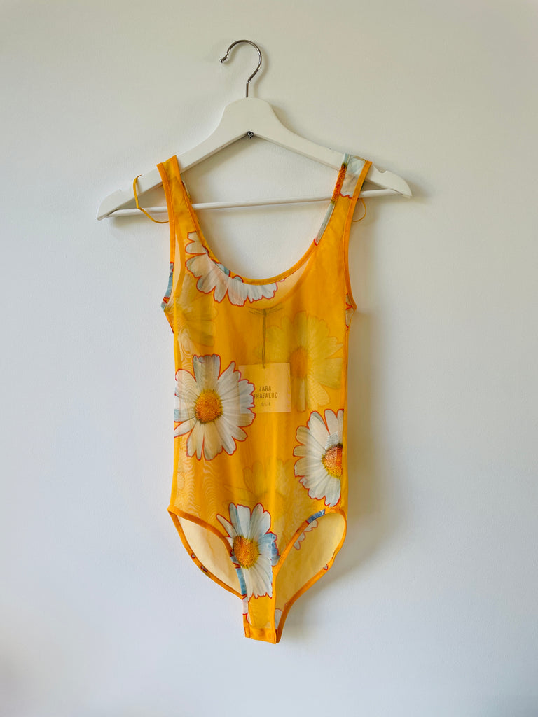 Daisy Mesh bodysuit - Zara con tags -   Size Small