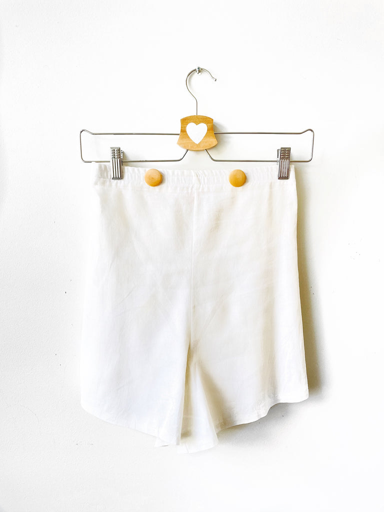 Daisy Bell Shorts in Off White Linen